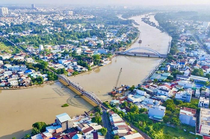 Đồng Nai tăng tốc đấu giá đất vàng, đẩy nhanh GPMB loạt dự án