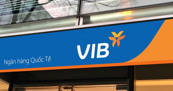 Làm ở VIB, mỗi nhân viên trung bình kiếm được hơn 2 chỉ vàng mỗi tháng