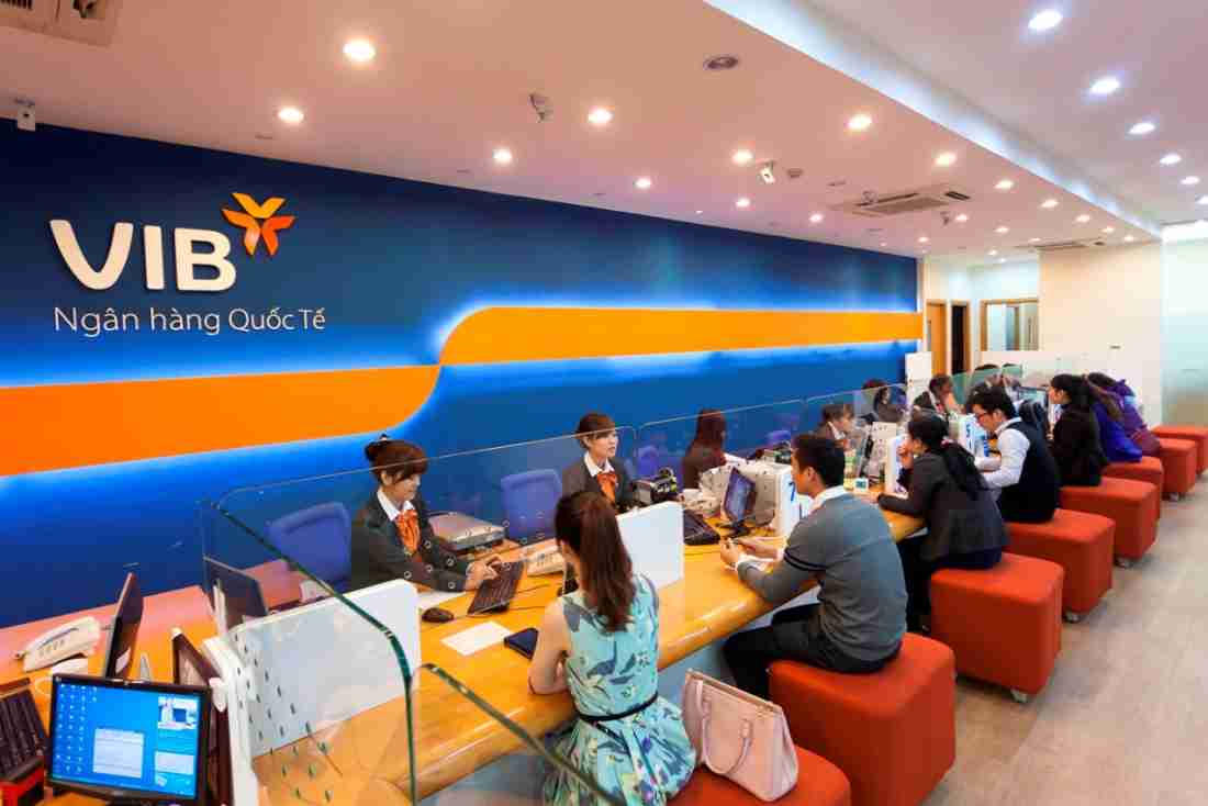 VIB lãi 2.803 tỷ quý 1/2026, phí thẻ tăng gấp 6 lần
