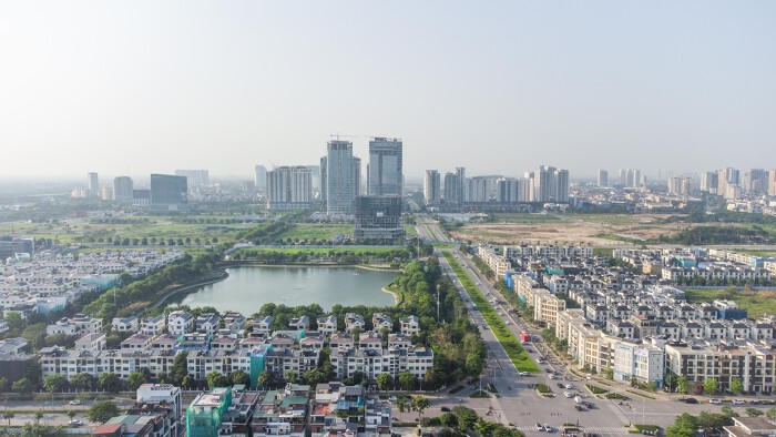 Tín dụng bất động sản siết chặt, doanh nghiệp chạy đua trái phiếu