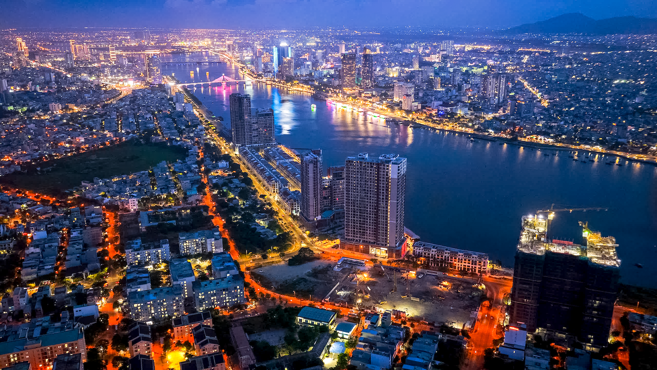 Vị trí "soi bóng sông Hàn" của Symphony 5 chính là điểm sáng thu hút mạnh mẽ dòng vốn đầu tư. Ảnh: Ánh Dương.