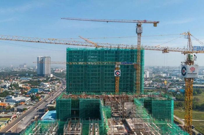 Đầu cơ BĐS giảm 30%, nhưng mất cân đối cung cầu vẫn kéo dài