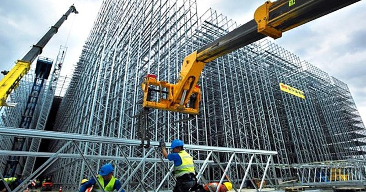Bộ Xây dựng hướng dẫn điều chỉnh hợp đồng khi giá vật liệu biến động