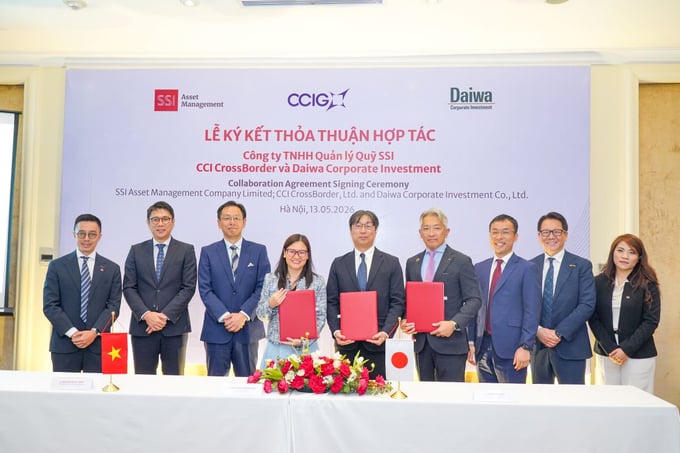 Ngày 13/5, Công ty TNHH Quản lý Quỹ SSI, CCI CrossBorder và Daiwa Corporate Investment đã thực hiện lễ ký kết thỏa thuận hợp tác.