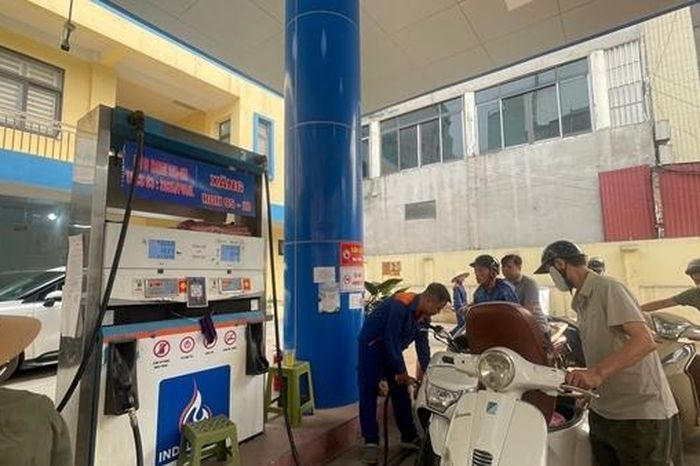 Giá xăng dầu đồng loạt giảm từ 15h ngày 14/5