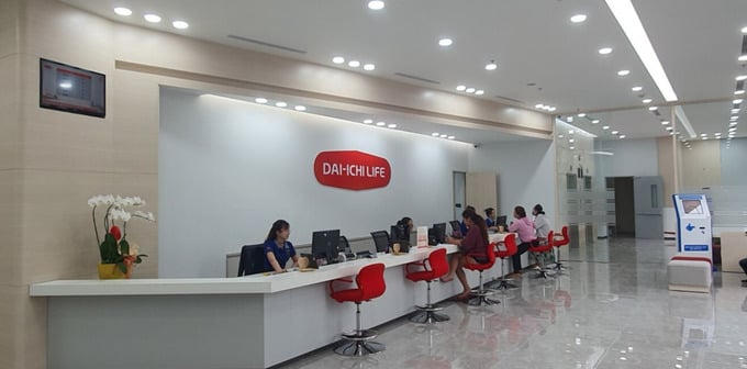 Bị truy thu hơn 546 tỷ đồng thuế, Dai-ichi Life Việt Nam vẫn chia 3.700 tỷ đồng cho công ty mẹ.