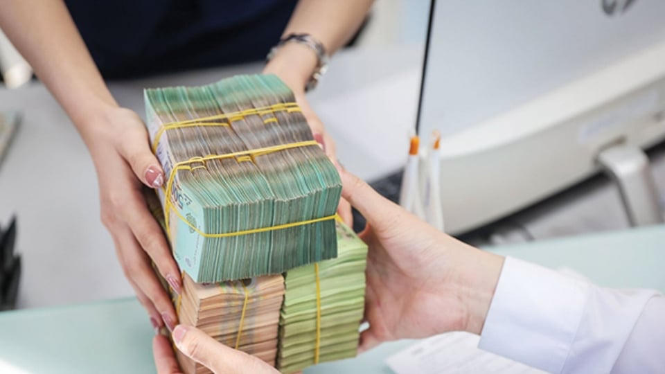 Mặt bằng lãi suất sắp tới ra sao? Góc nhìn từ thị trường ngân hàng