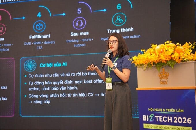 Phạm Thị Yến, TNTech chia sẻ kinh nghiệm kiến tạo hành trình khách hàng với AI.