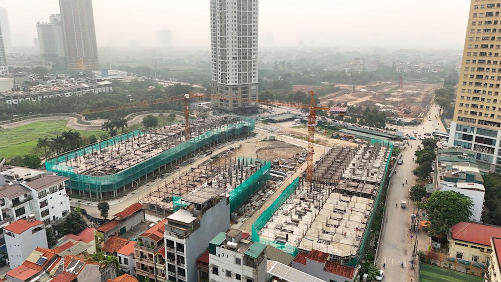 Toàn cảnh dự án khu nhà ở Đông nam đường Tố Hữu đang thi công rầm rộ, giá bán cả trăm triệu đồng m2