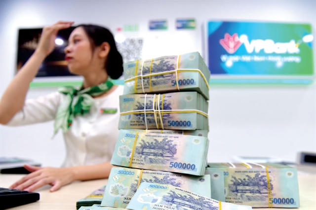 Tiền gửi ngân hàng tăng chậm: tín dụng đã vượt 19,4 triệu tỉ đồng