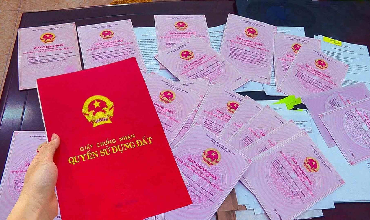 Công an Lâm Đồng cảnh báo lừa đảo liên quan sổ đỏ