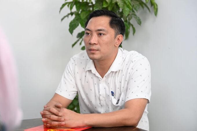 Không khí chưa từng có tại công trường KĐT Thể thao Quốc tế Hà Nội: Người dân địa phương háo hức tìm cơ hội “đổi đời”