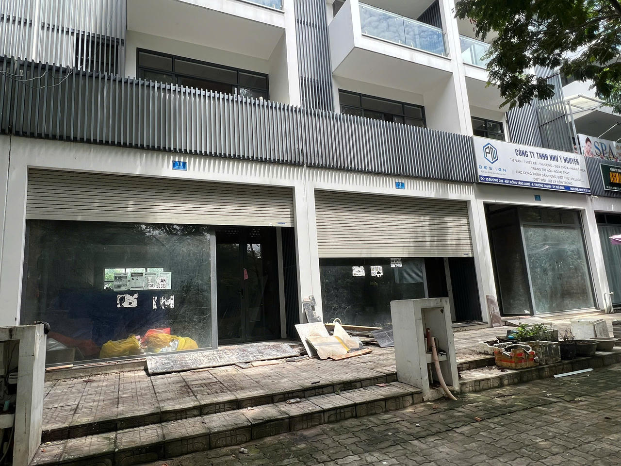Shophouse TP.HCM: Ế chỏng chơ, nhiều căn phơi nắng gần 10 năm vẫn chưa có người thuê