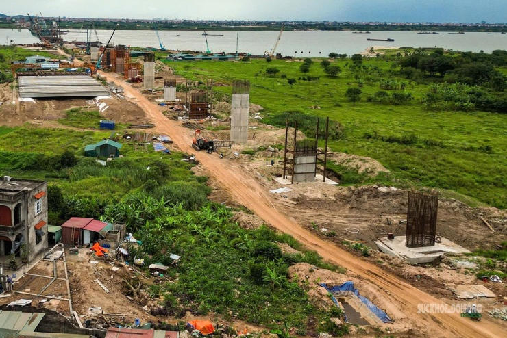 Tiến độ xây cầu Hồng Hà vượt sông Hồng