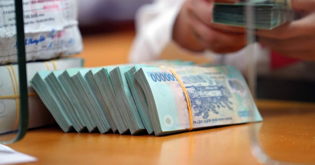 Tín dụng TP.HCM và Đồng Nai vượt 6 triệu tỷ đồng: Vốn đang chảy đâu?