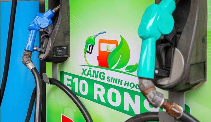 Vì sao không bán song song xăng E10 và xăng RON 95?.