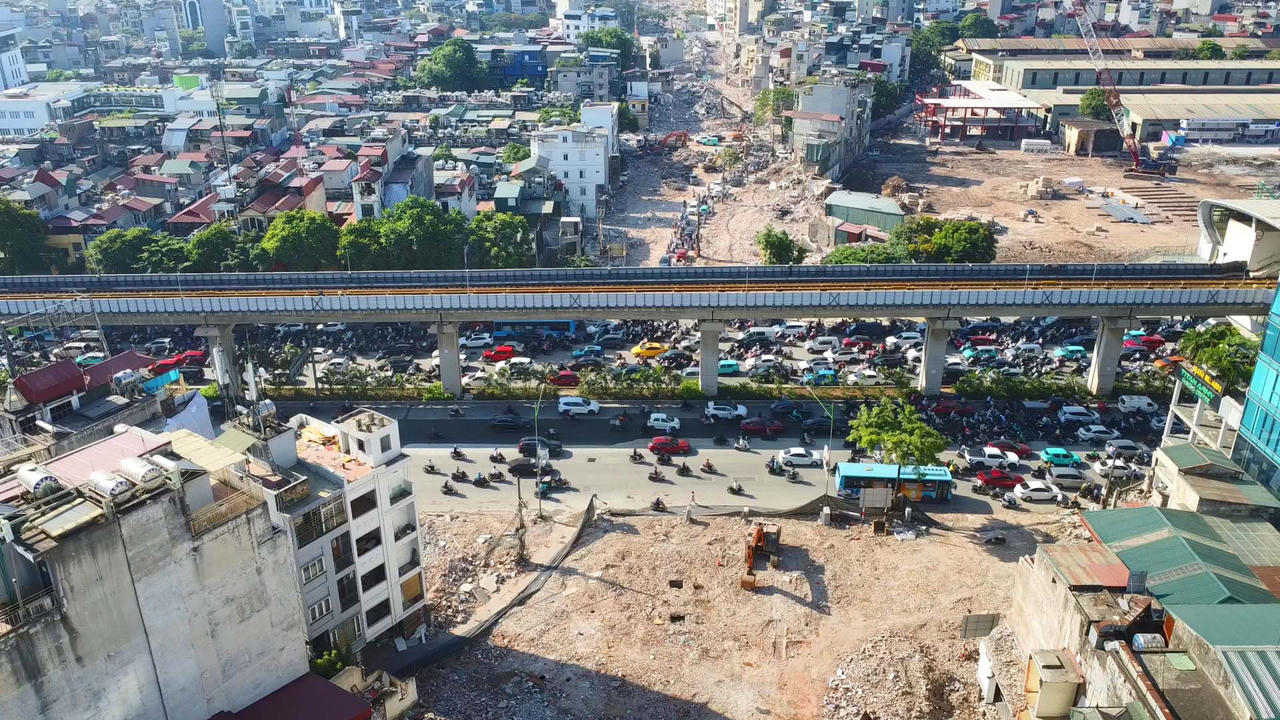 Hình ảnh, video phá dỡ thông Vành đai 2,5 từ Ngụy Như Kon Tum đến Nguyễn Trãi 