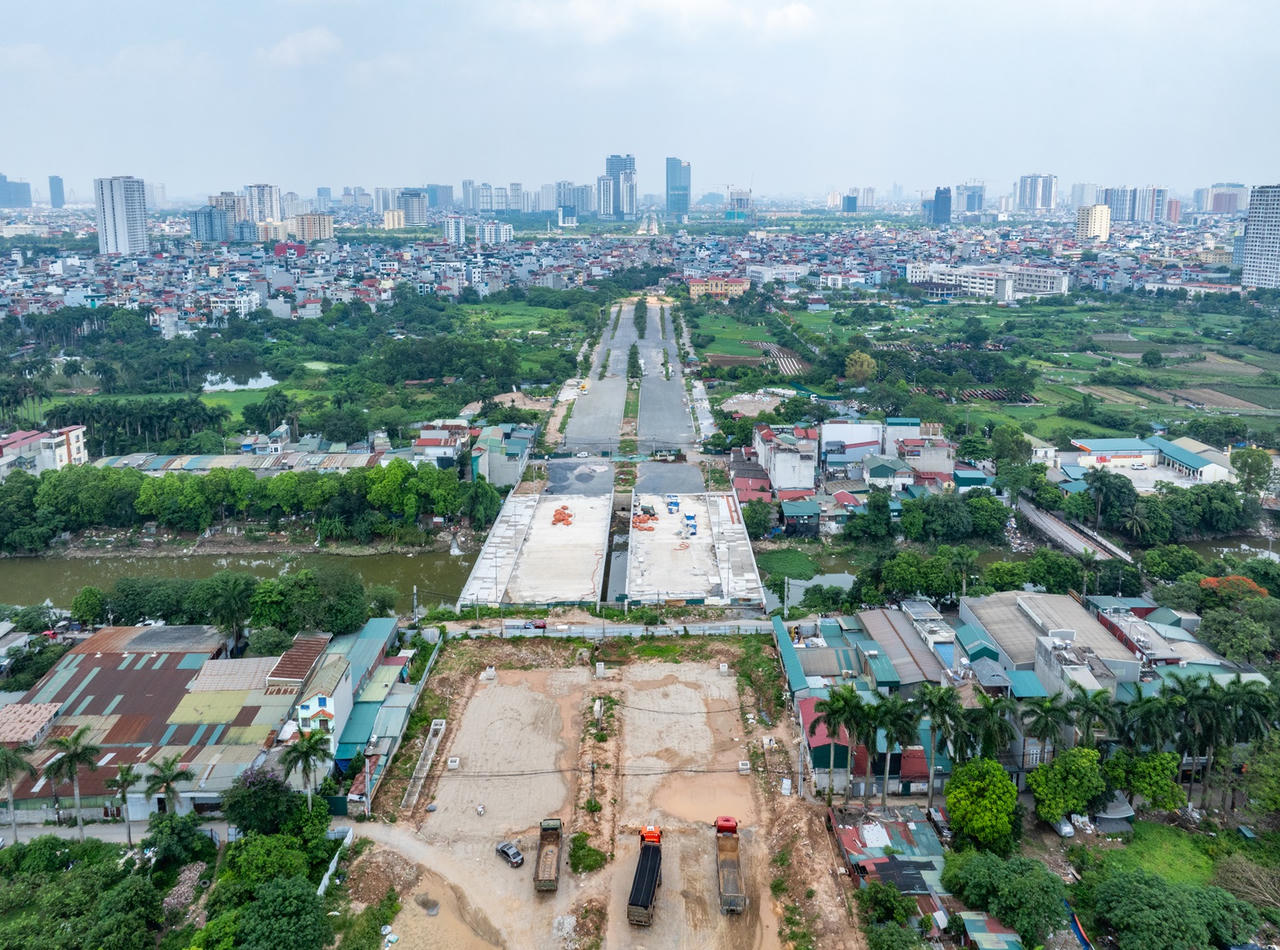 Bất động sản khu Tây Hà Nội bùng nổ sức hút khi loạt hạ tầng trọng điểm tăng tốc, trong đó có đại lộ Tây Thăng Long dự kiến thông xe vào năm 2027