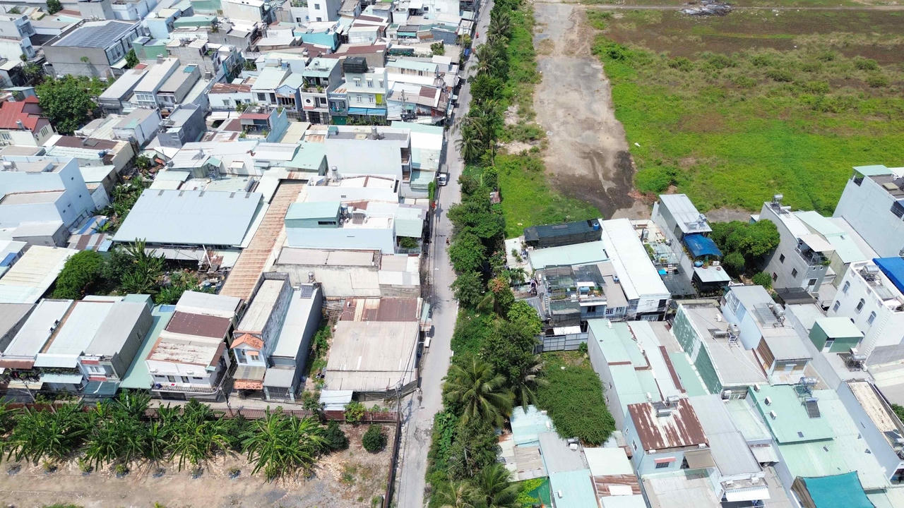 Bỏ hoang 20 năm, dự án cao ốc Hiệp Bình Phước có dấu hiệu hồi sinh?