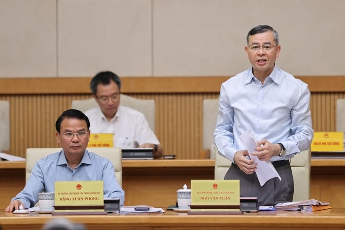 Bộ trưởng Bộ Tài chính Ngô Văn Tuấn.