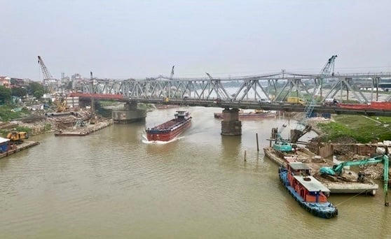 Hà Nội đề xuất xây cầu Giang Biên vượt sông Đuống gần 9.000 tỉ đồng. Ảnh: Hữu Chánh