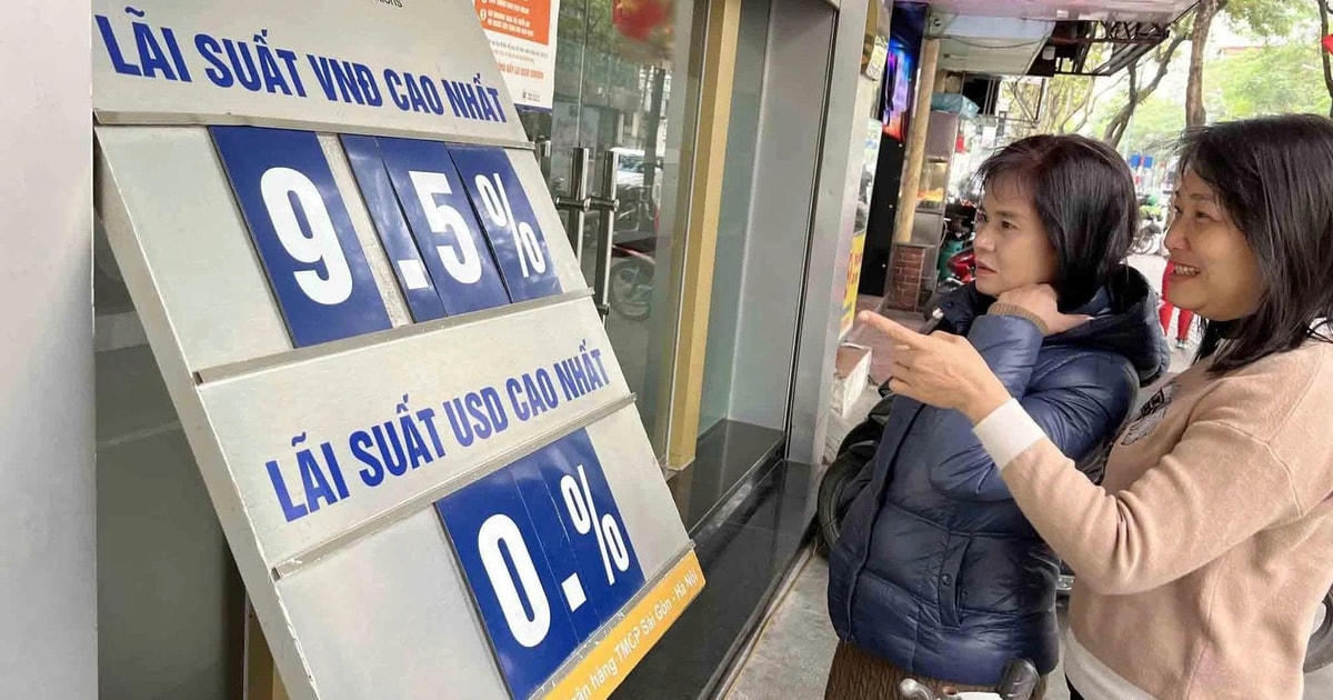 Lãi suất tiết kiệm lên tới 10%/năm, VNDIRECT nói gì?