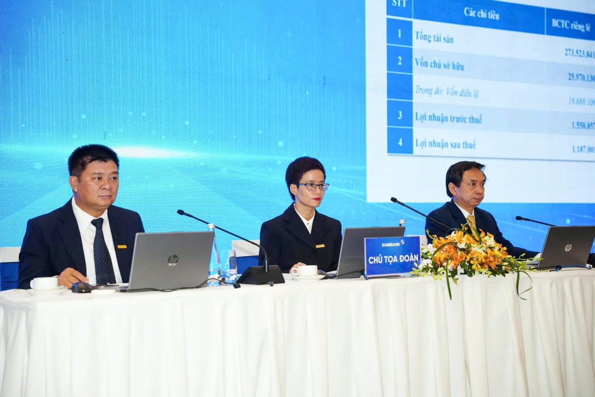 Chuyện gì đang diễn ra tại Eximbank: Nợ xấu vượt mốc 3%, quyết “ôm khư khư” giữ 3.400 tỷ đồng lợi nhuận bất chấp ý kiến chia cổ tức của cổ đông
