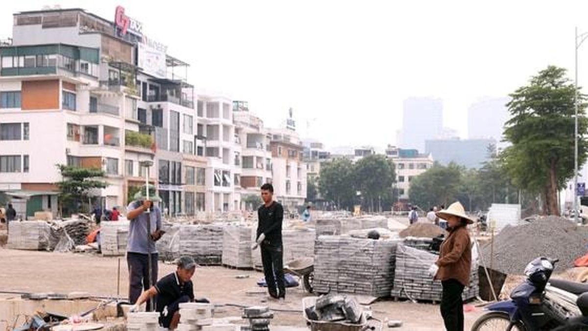 Nghĩa Đô: Đẩy nhanh tuyến thoát nước DT4 - Hoàng Quốc Việt