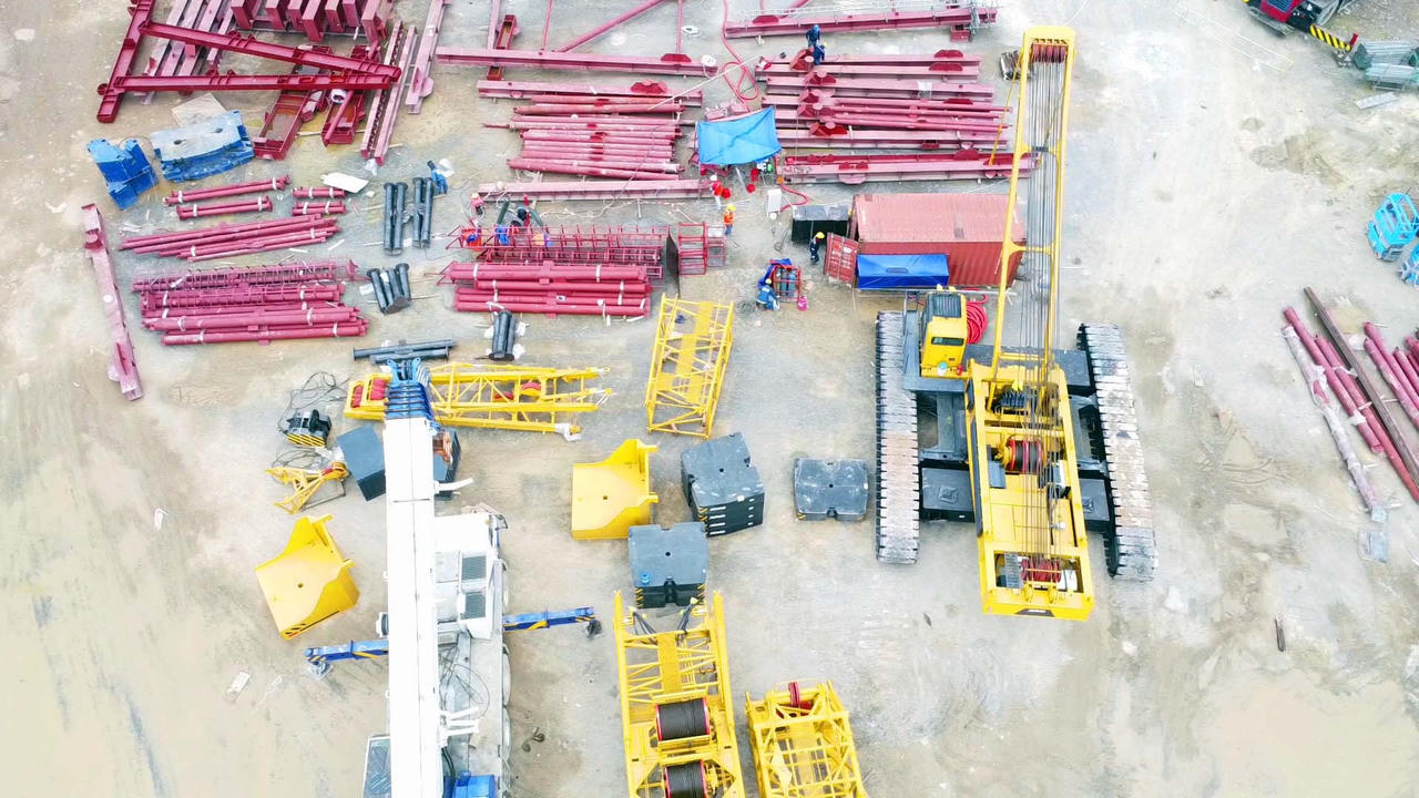 Sân vận động PVF Hưng Yên sắp lắp mái vòm 8.600 tấn