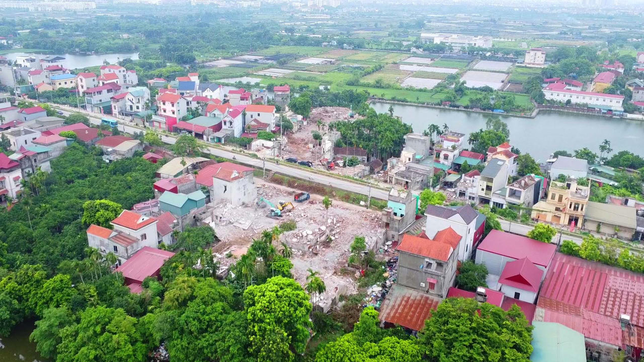 Cầu dây văng cực kỳ hoành tráng 7.300 tỷ bắc qua sông Hồng đang thi công rầm rộ