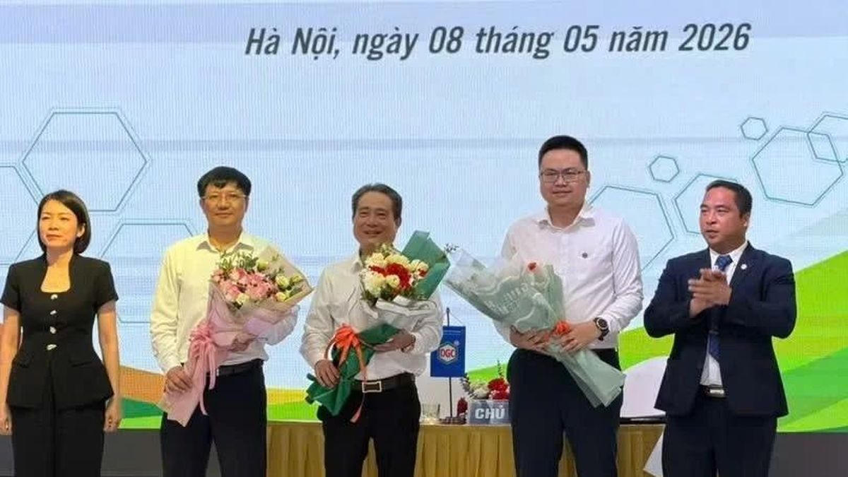 Hóa chất Đức Giang xuất hiện 2 phó TGĐ mới toanh là ai?