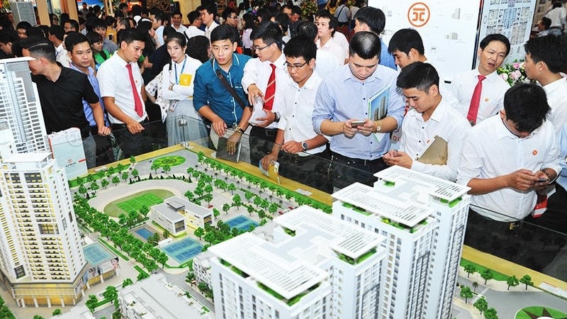 Nhà đầu tư tháo chạy khỏi thị trường nhà thứ cấp TP.HCM