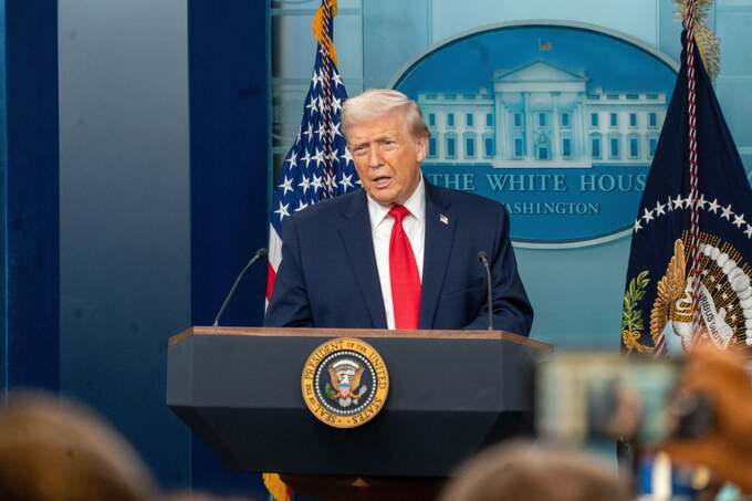 Tổng thống Mỹ Donald Trump phát biểu tại cuộc họp báo ở Nhà Trắng, Washington, D.C. (Ảnh: THX/TTXVN)