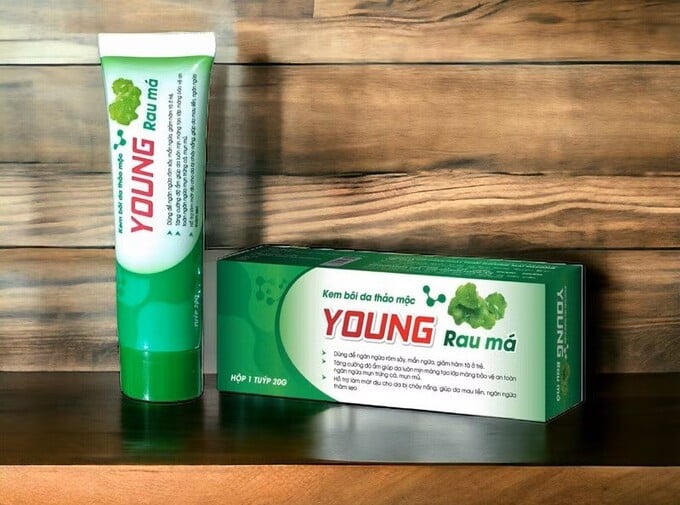 Sản phẩm Kem bôi da thảo mộc Young rau má (hộp 1 tuýp 20g). Ảnh minh họa