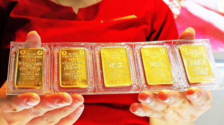 Giá vàng hôm nay 13/7: SJC, Doji, PNJ đồng loạt giảm mạnh