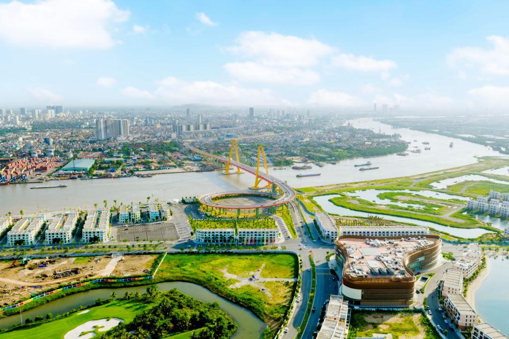 “Dòng người thật - cuộc sống thật” nâng giá trị bất động sản Vinhomes Royal Island