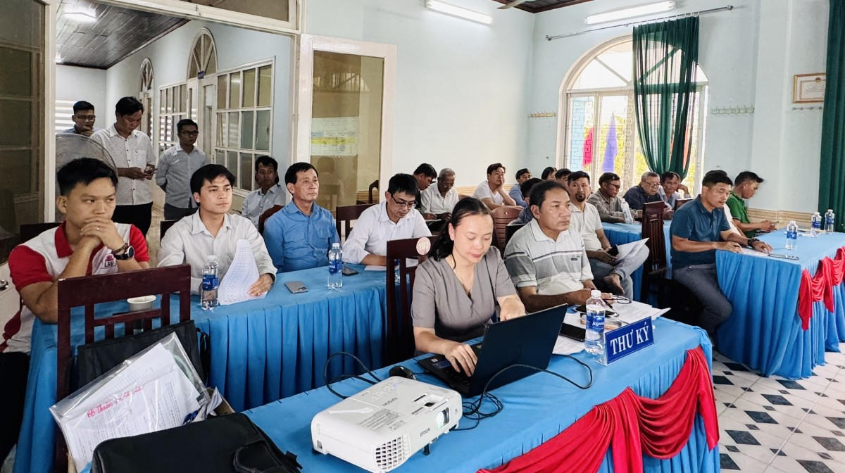 Quang cảnh phiên đấu giá đất nông nghiệp tại phường Thuận An, Tp. Huế