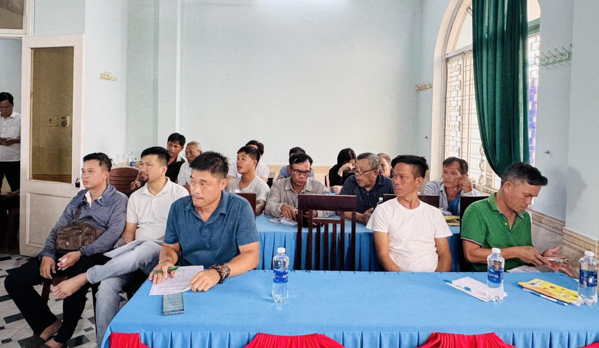 Quang cảnh phiên đấu giá đất nông nghiệp tại phường Thuận An, Tp. Huế