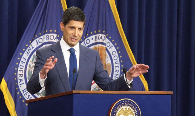 Chủ tịch FED Kevin Warsh trong cuộc họp báo công bố về lãi suất cơ bản, tại Washington DC.