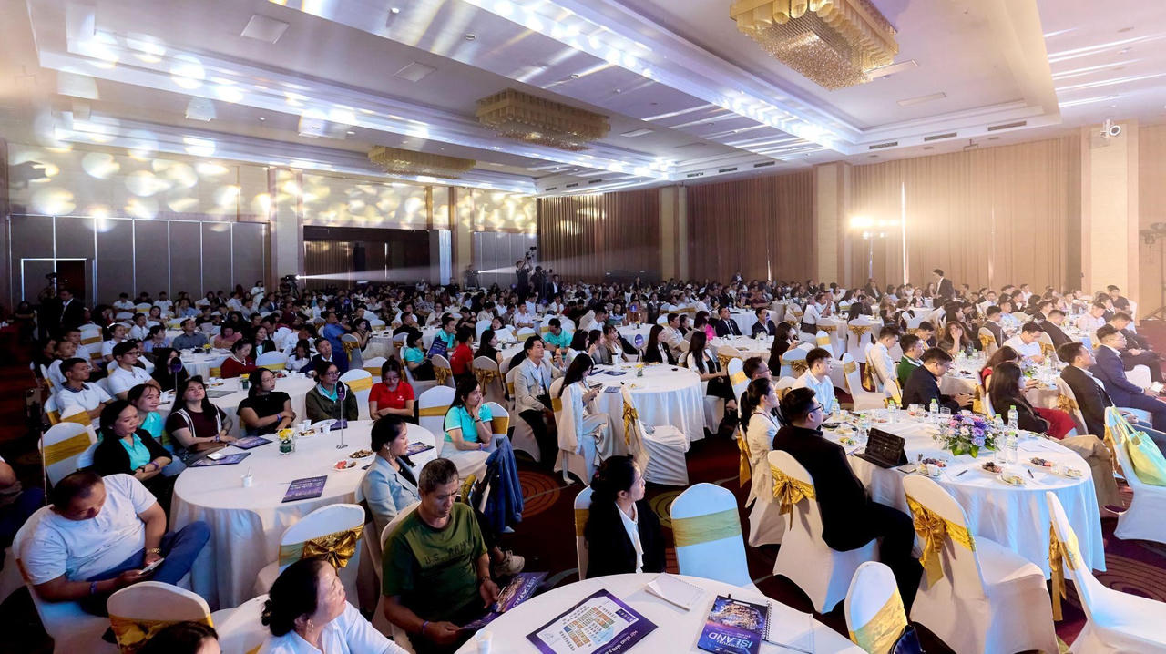 Sự kiện ra mắt tháp The Fest 2 tại Buôn Ma Thuột quy tụ gần 800 khách mời.
