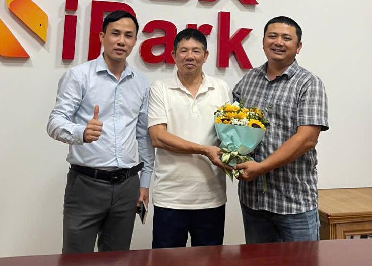 ROX Living Đồng Văn tổ chức lễ ký kết Hợp đồng chuyển nhượng và bàn giao nhà ở cho khách hàng đầu tháng 8 vừa qua