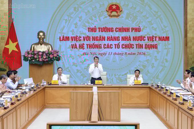 Thủ tướng Chính phủ Lê Minh Hưng chủ trì cuộc làm việc với NHNN và hệ thống các tổ chức tín dụng - Ảnh: chinhphu.vn.