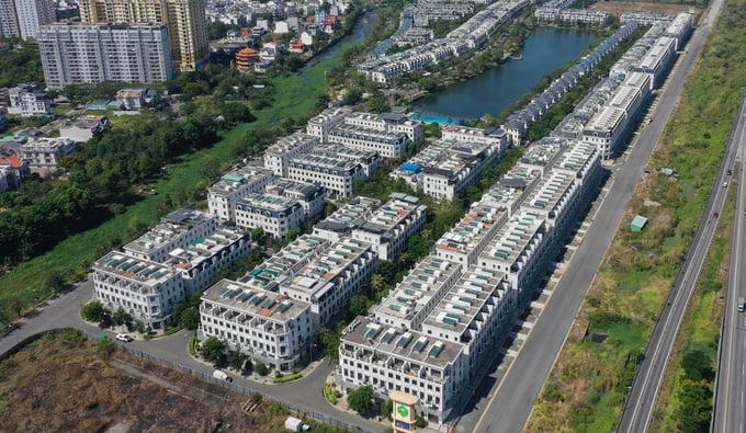6 tháng đầu năm 2026, thị trường nhà liền thổ Hà Nội ghi nhận mức độ suy giảm khá rõ nét (Ảnh: minh hoạ).