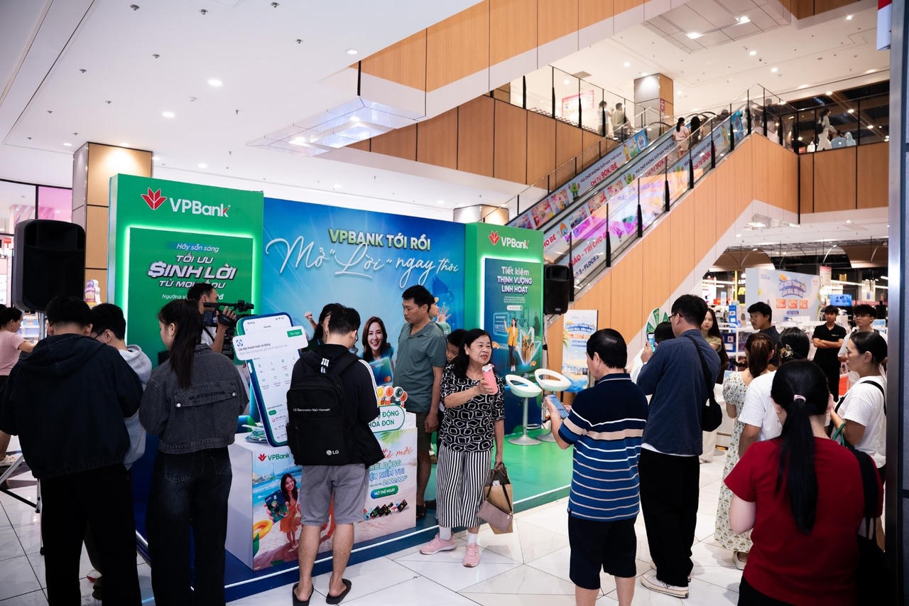 “VPBank tới rồi, mở “lời” ngay thôi” - chương trình nhiều điểm chạm trải nghiệm