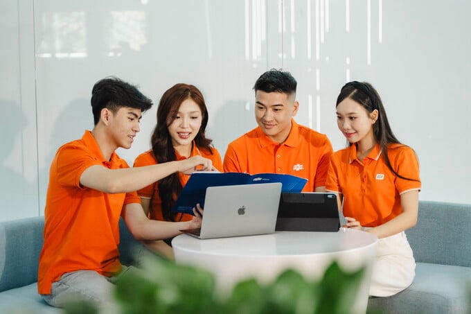 Trong khi nhiều tập đoàn công nghệ toàn cầu tái cơ cấu nhân sự vì AI, lực lượng công nghệ của FPT vẫn tăng.