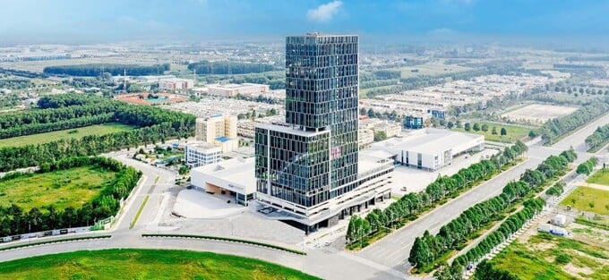 Trụ sở cũ của Becamex Group được đặt tại tòa nhà WTC Tower ở phường Bình Dương.