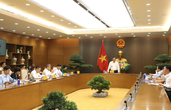 Phó thủ tướng Thường trực Phạm Gia Túc.