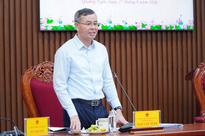 Bo truong Ngo Van Tuan