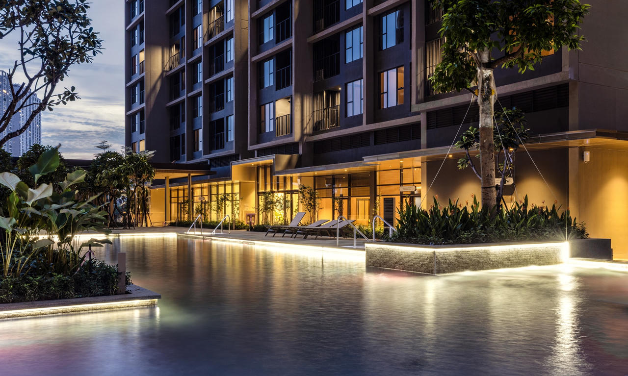 Trang bị với ba hồ bơi ngoài trời, dự án mang đến trải nghiệm sống cân bằng và tràn đầy năng lượng cho cư dân