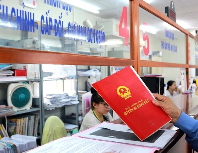 Bộ NN&MT ra yêu cầu mới với thủ tục đất đai: Không để “cò” làm nhanh hơn người dân.